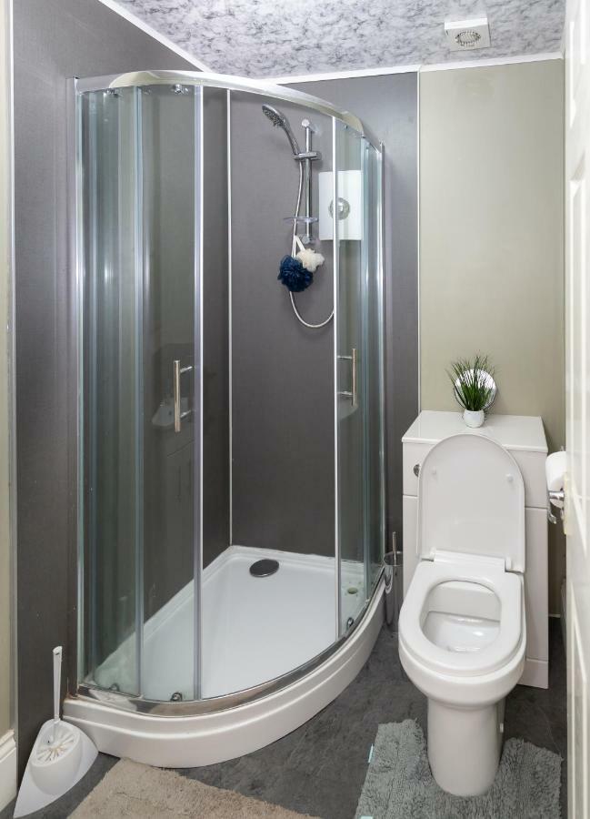 3 Bedroom Apartment Newcastle City Centre Экстерьер фото